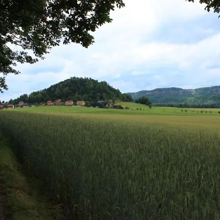 Nyaraló Farm - Schoena *